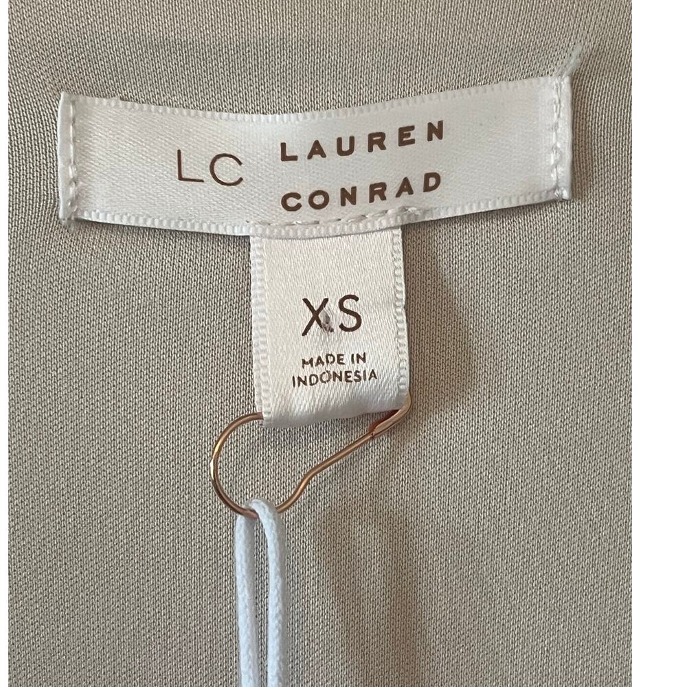 NWT Women's Lauren Conrad Champagne Sparkle Sequin V Neck Long Sleeve‎ Size XS - Picture 5 of 10